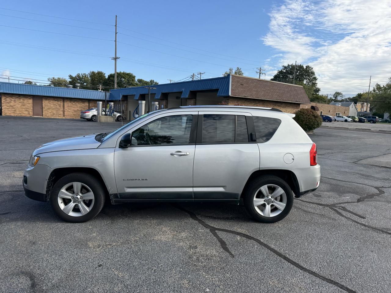 Jeep Compass Sport FWD 2011