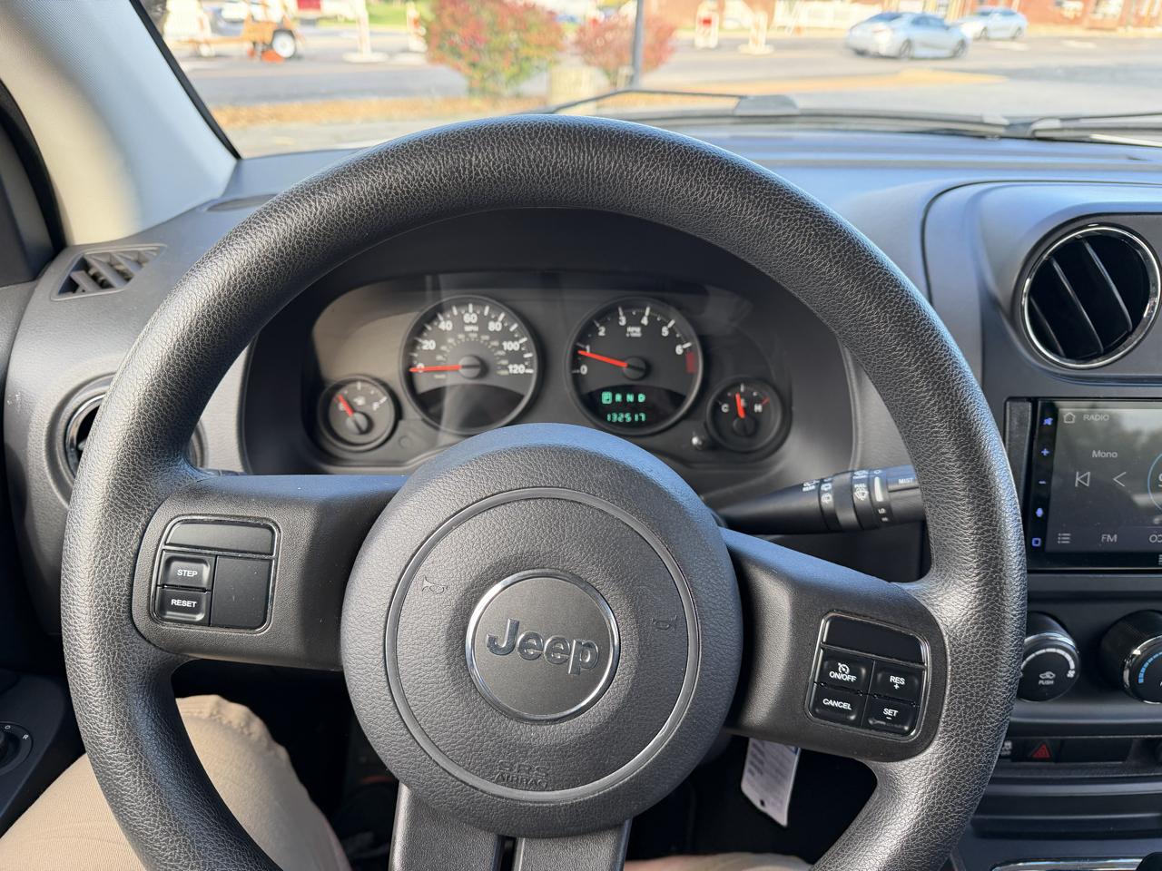 Jeep Compass Sport FWD 2011