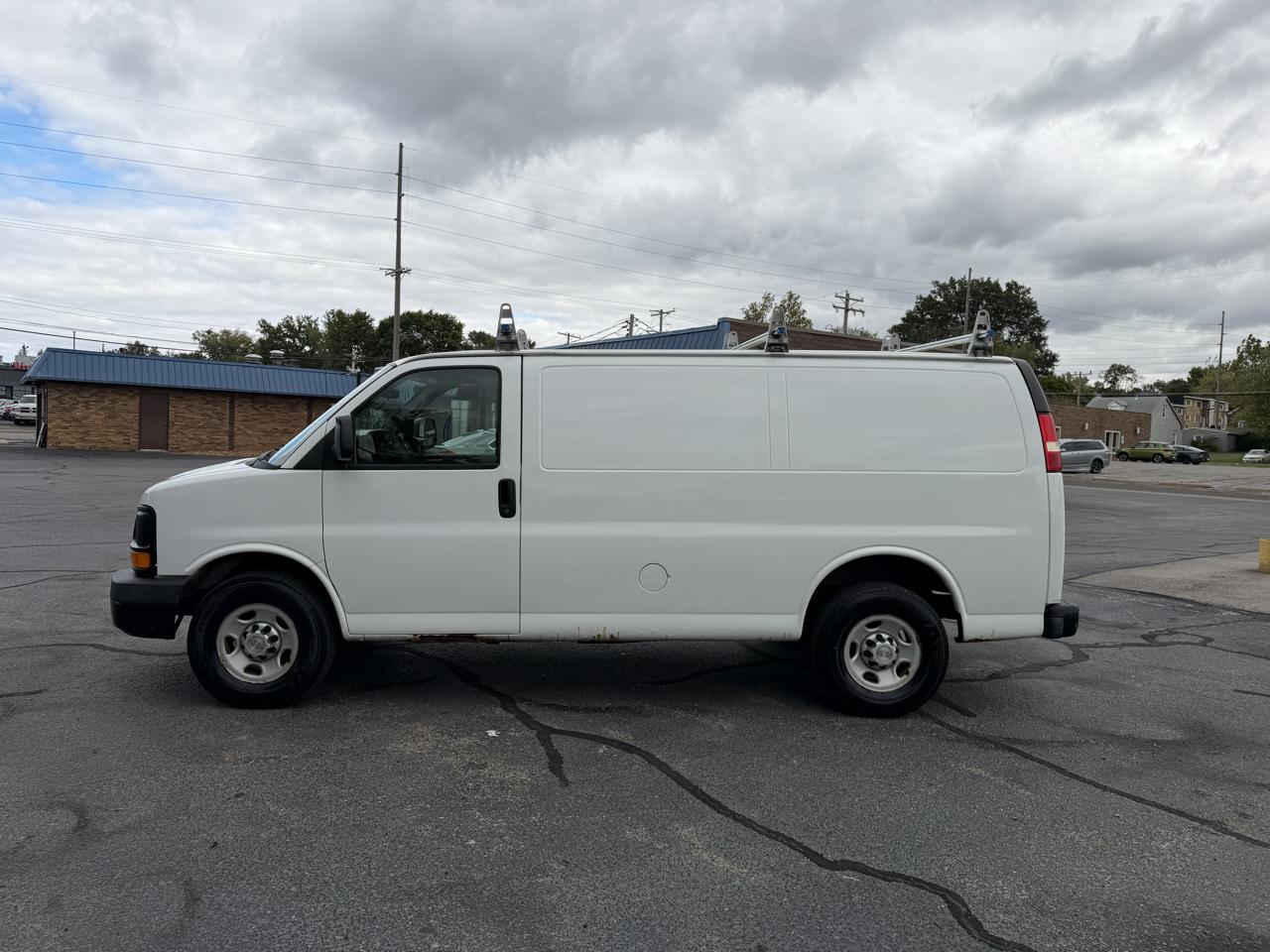 Chevrolet Express 2500 Cargo 2013