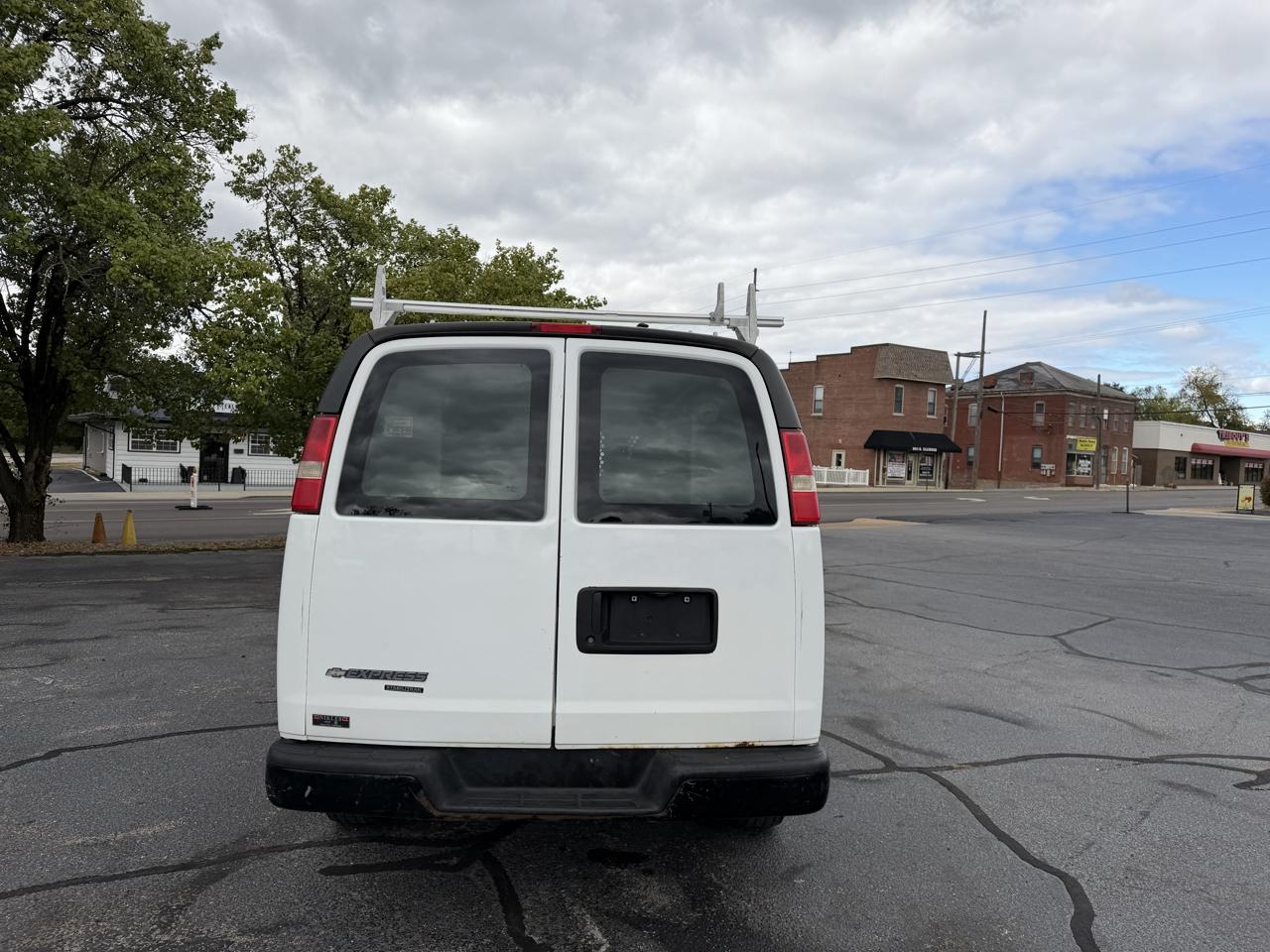 Chevrolet Express 2500 Cargo 2013