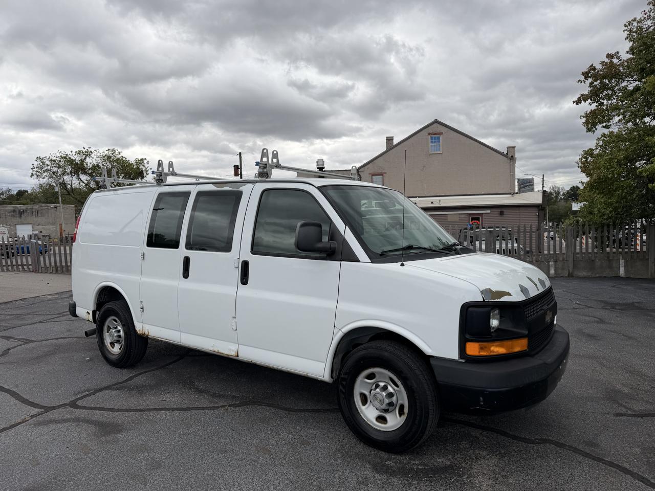 Chevrolet Express 2500 Cargo 2013