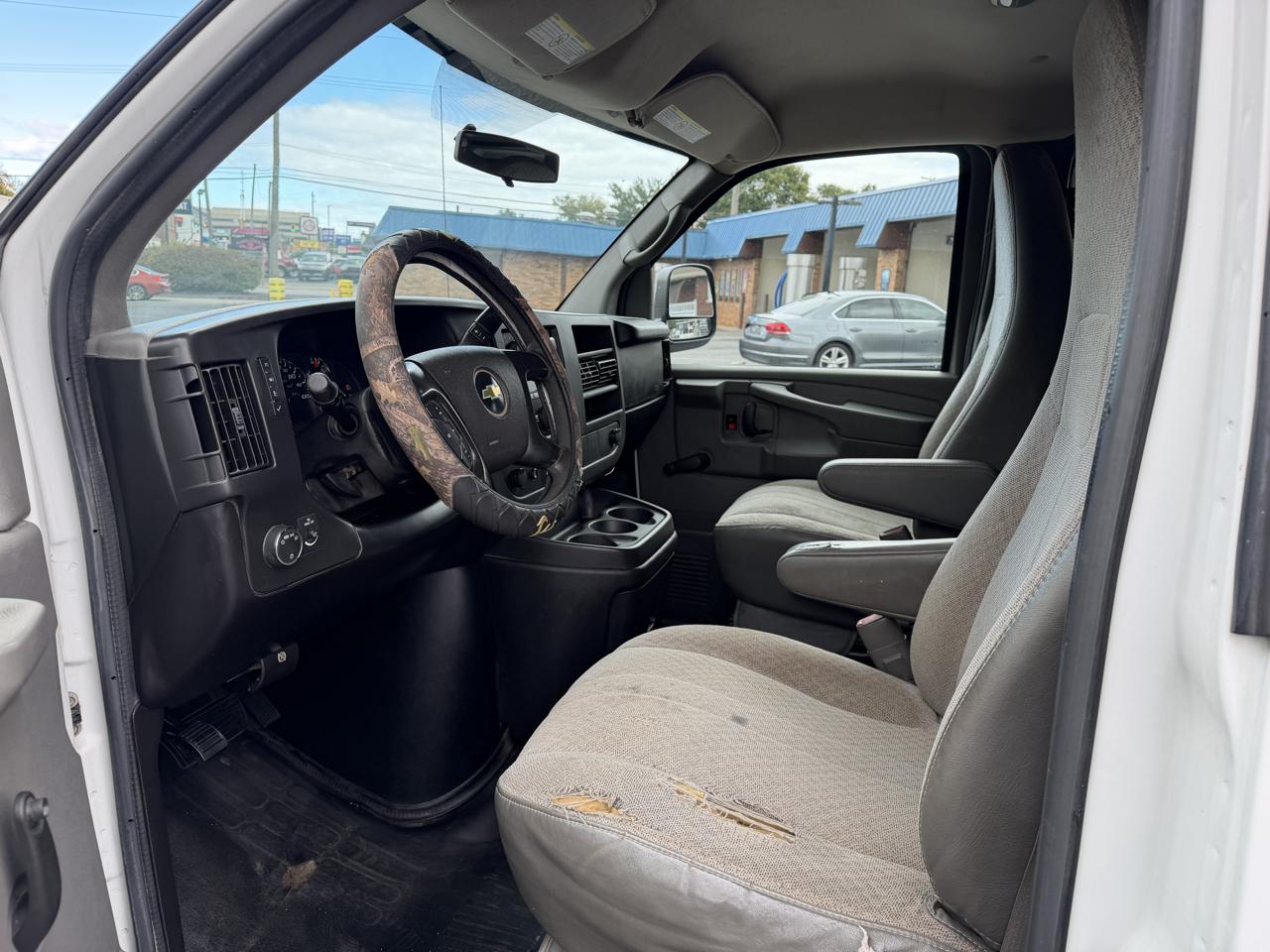 Chevrolet Express 2500 Cargo 2013