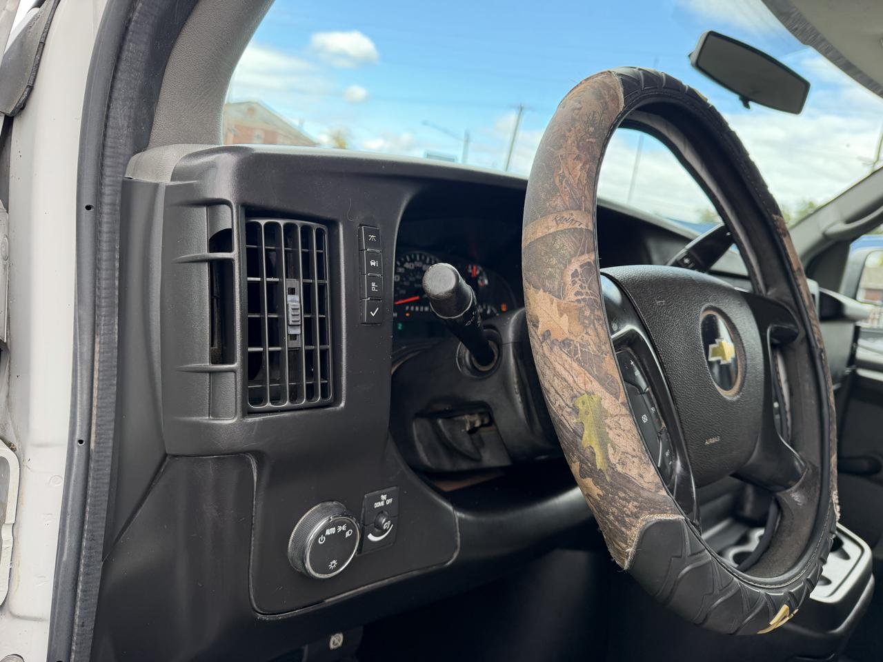 Chevrolet Express 2500 Cargo 2013