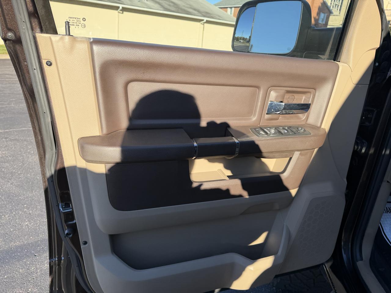 RAM 2500 4WD Crew Cab 149" SLT 2010