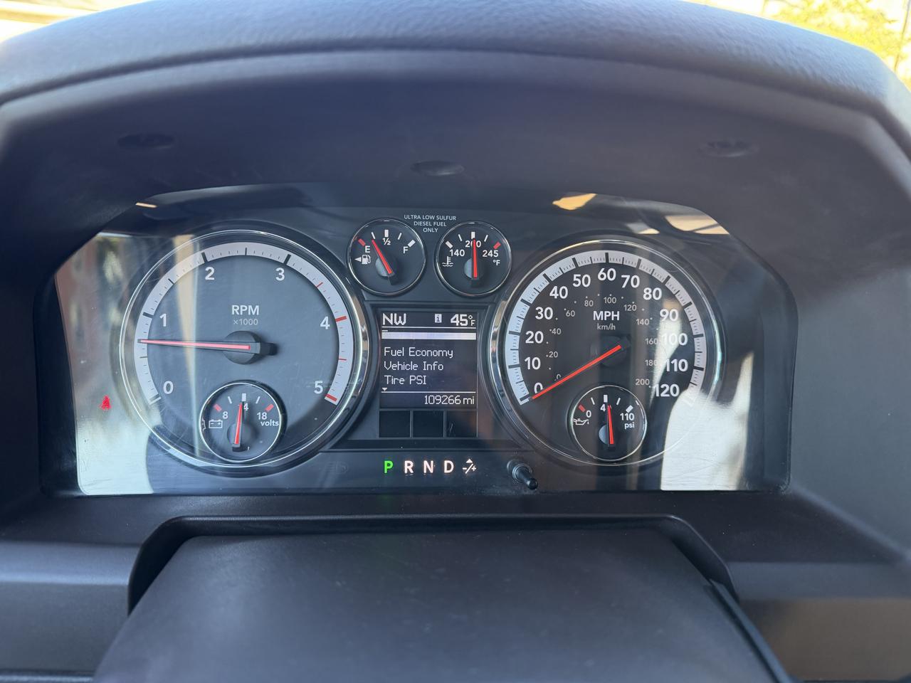 RAM 2500 4WD Crew Cab 149" SLT 2010