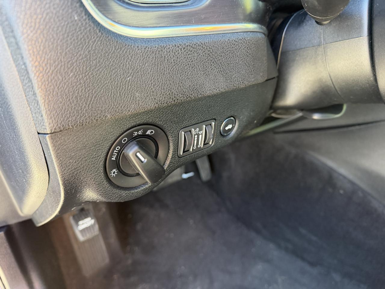Dodge Charger SXT 2018
