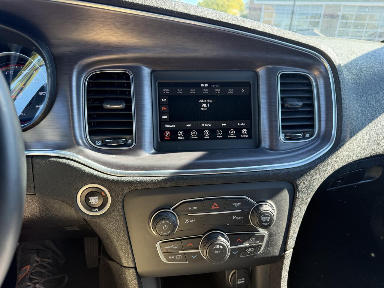Dodge Charger SXT 2018
