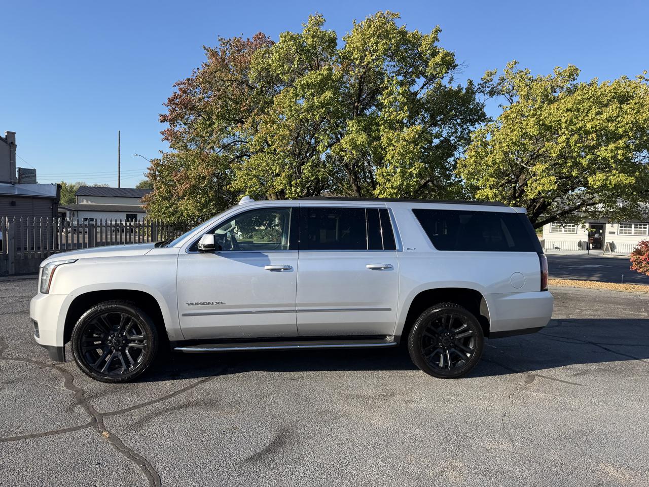 GMC Yukon XL SLT 4WD 2018
