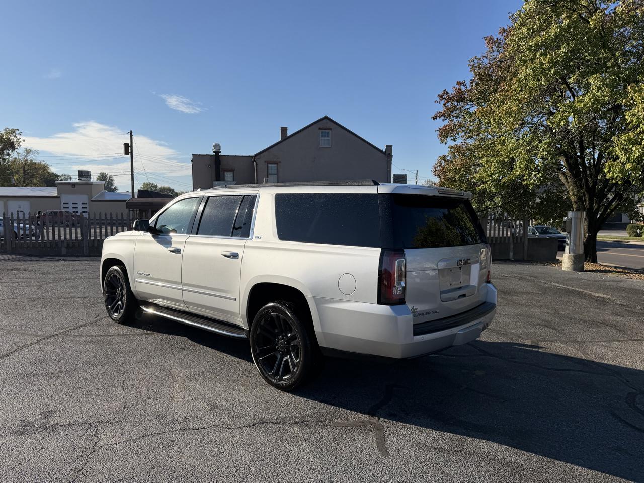 GMC Yukon XL SLT 4WD 2018