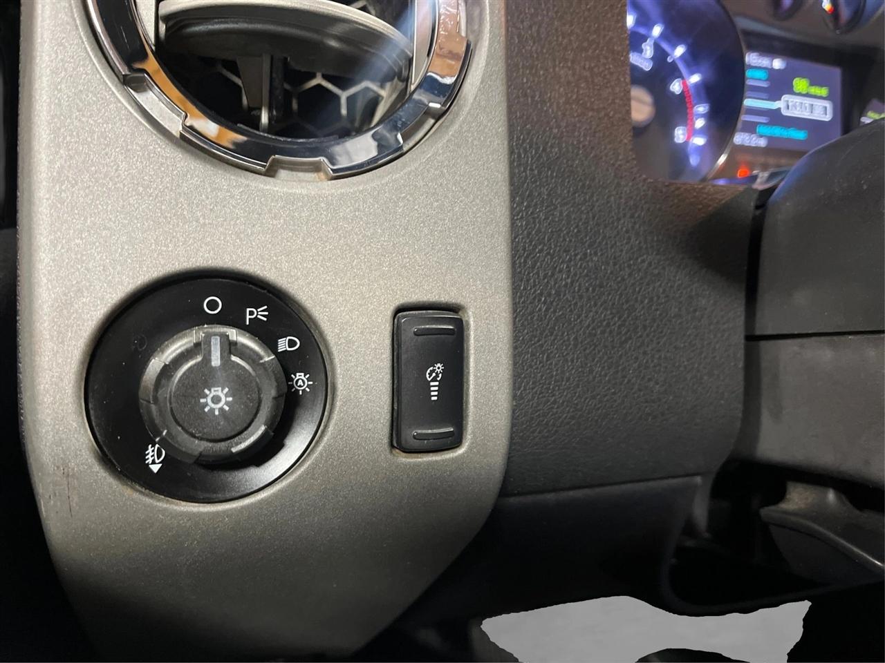 2016 Ford F-350 Super Duty Lariat - Photo 18