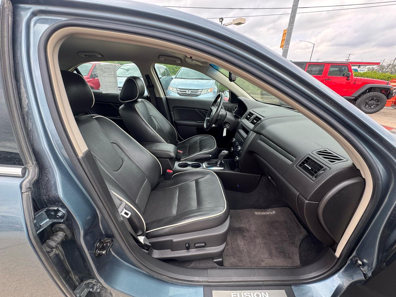 Ford Fusion SEL 2011