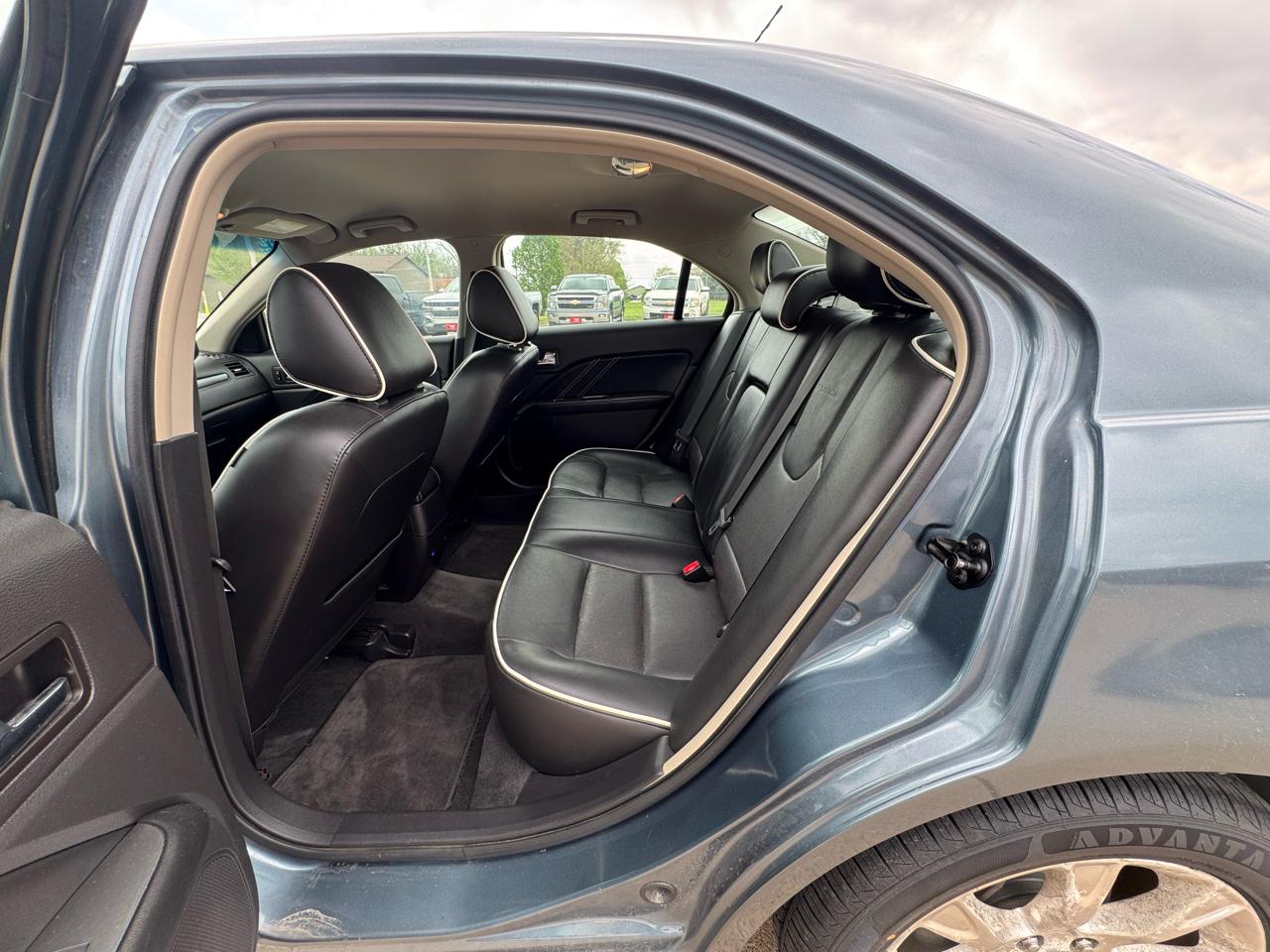 Ford Fusion SEL 2011