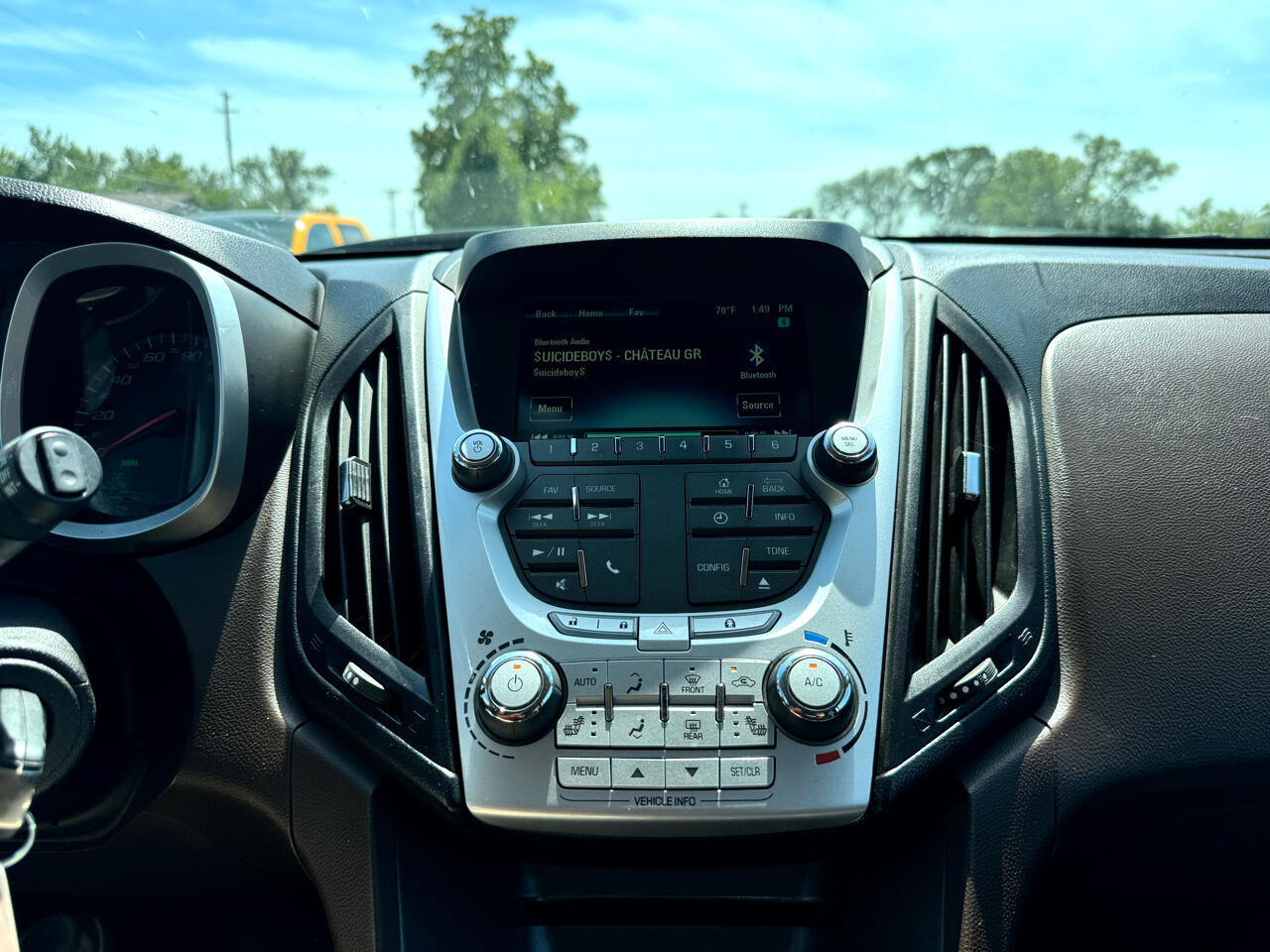 Chevrolet Equinox FWD 4dr LTZ 2015 Chevrolet Equinox FWD 4dr LTZ 2015