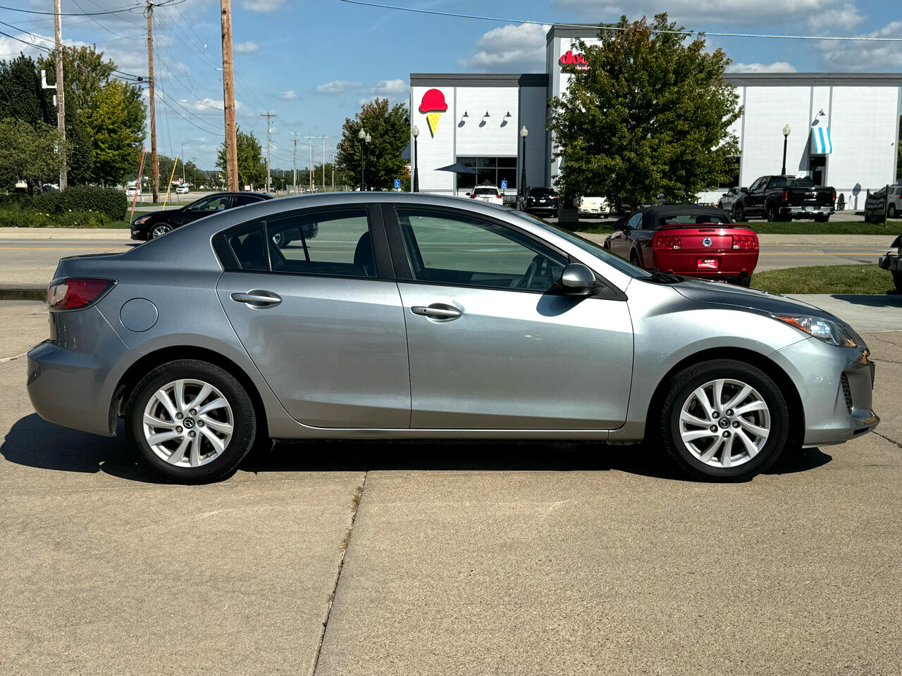 Mazda MAZDA3 i Touring 2013 Mazda MAZDA3 i Touring 2013