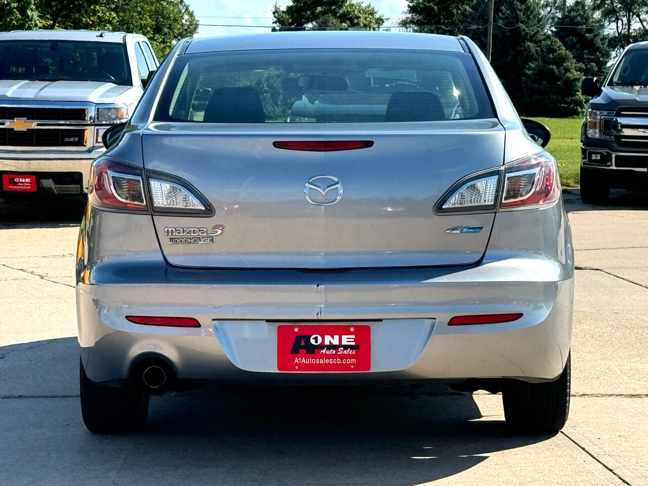 Mazda MAZDA3 i Touring 2013 Mazda MAZDA3 i Touring 2013