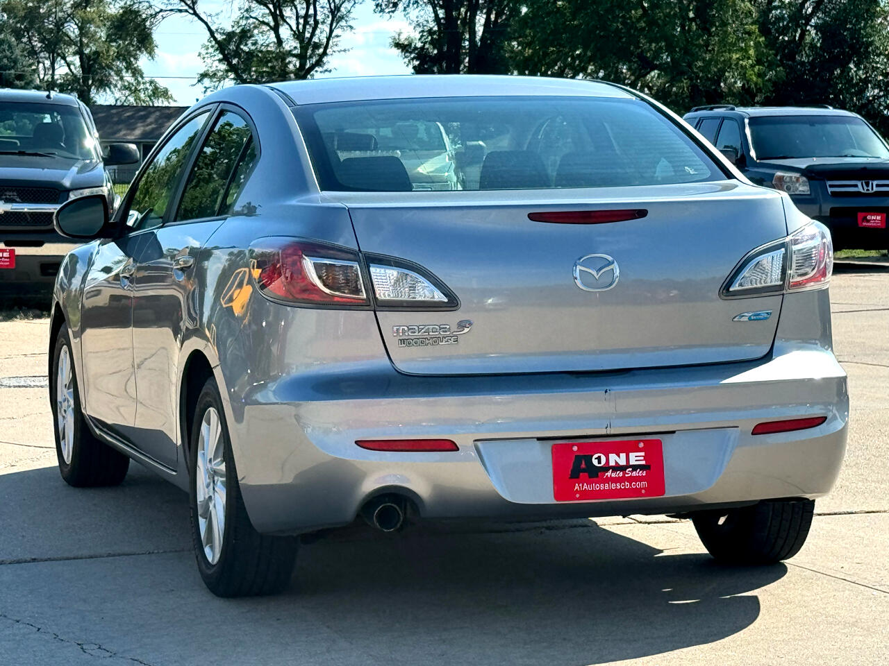 Mazda MAZDA3 i Touring 2013 Mazda MAZDA3 i Touring 2013