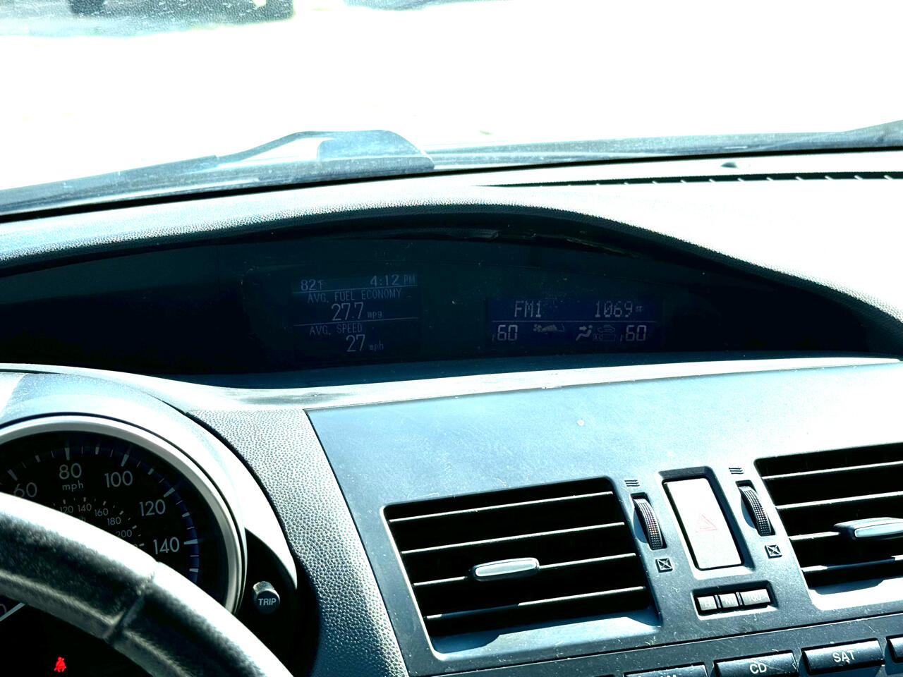 Mazda MAZDA3 i Touring 2013 Mazda MAZDA3 i Touring 2013