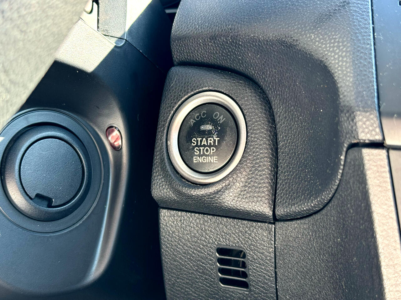 Mazda MAZDA3 i Touring 2013 Mazda MAZDA3 i Touring 2013