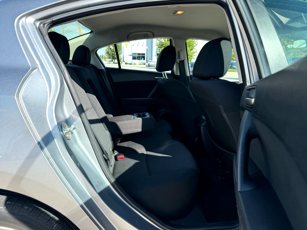 Mazda MAZDA3 i Touring 2013 Mazda MAZDA3 i Touring 2013