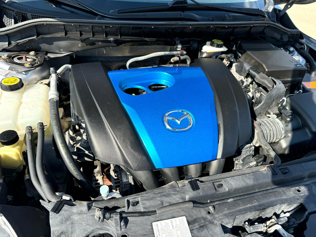 Mazda MAZDA3 i Touring 2013 Mazda MAZDA3 i Touring 2013