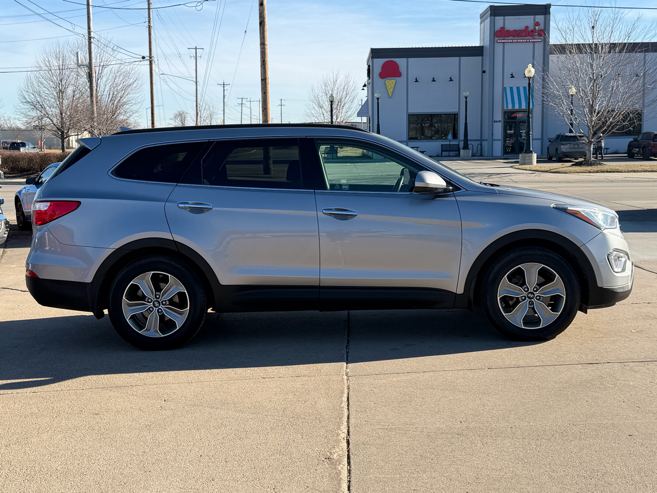 Hyundai Santa Fe AWD 4dr SE 2016