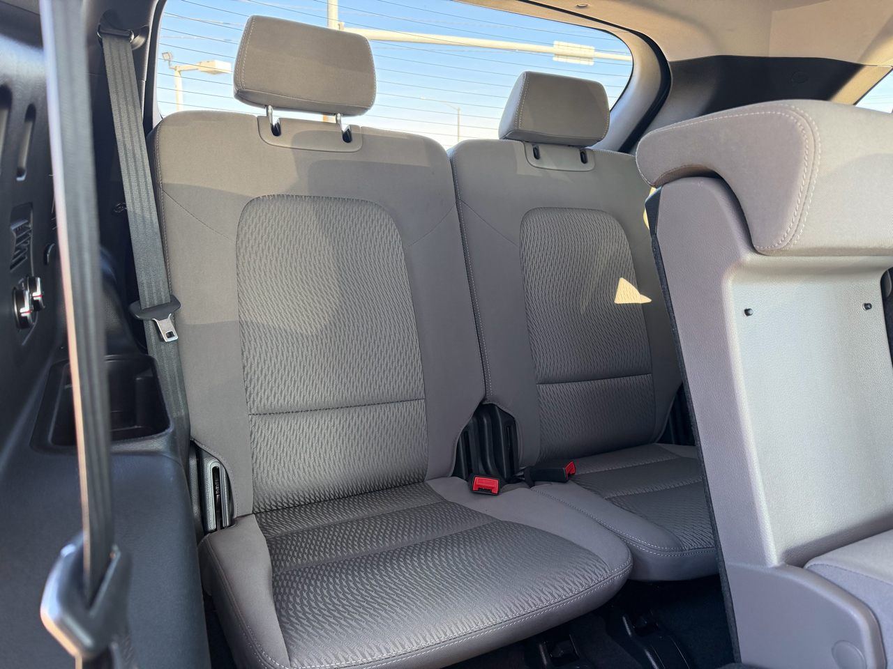 Hyundai Santa Fe AWD 4dr SE 2016