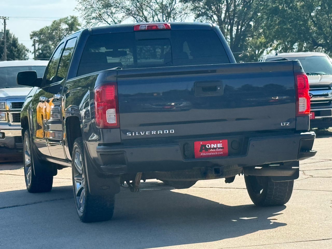 Chevrolet Silverado 1500 LTZ Z71 Crew Cab 4WD 2018 Chevrolet Silverado 1500 LTZ Z71 Crew Cab 4WD 2018