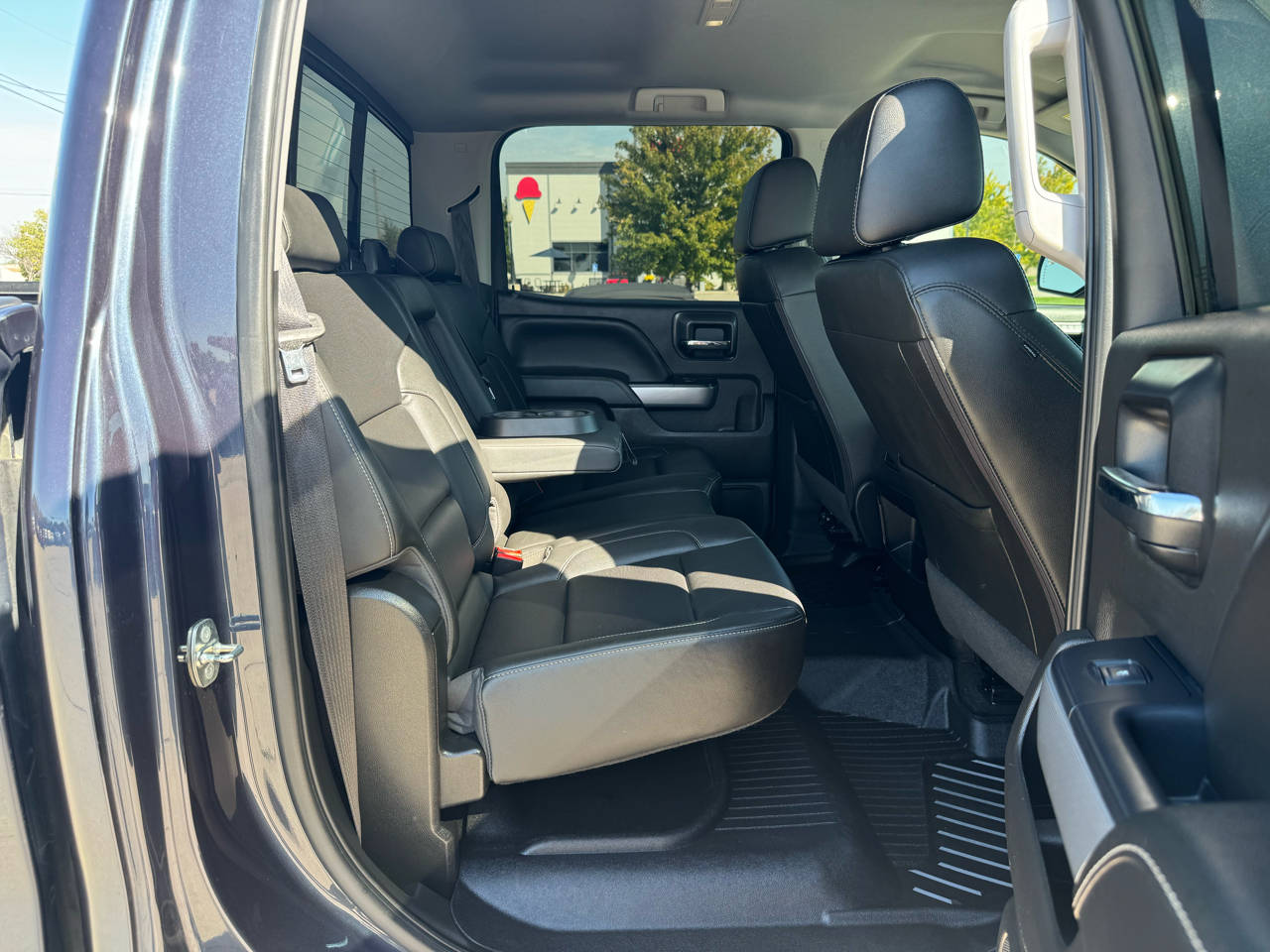 Chevrolet Silverado 1500 LTZ Z71 Crew Cab 4WD 2018 Chevrolet Silverado 1500 LTZ Z71 Crew Cab 4WD 2018