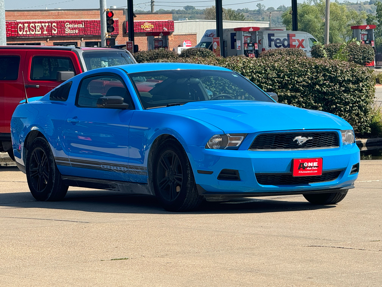 Ford Mustang 2dr Cpe V6 2010 Ford Mustang 2dr Cpe V6 2010