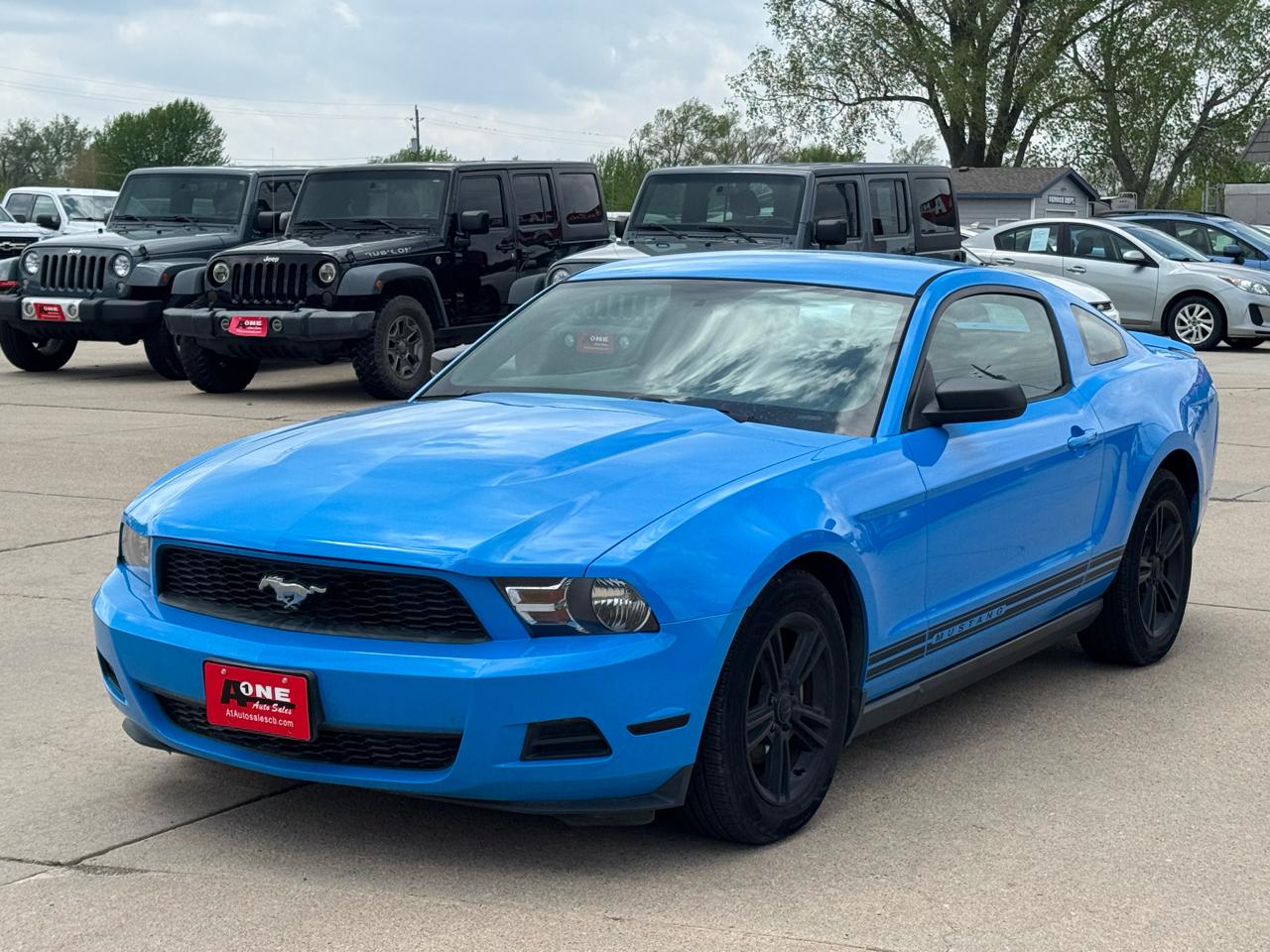 Ford Mustang 2dr Cpe V6 2010