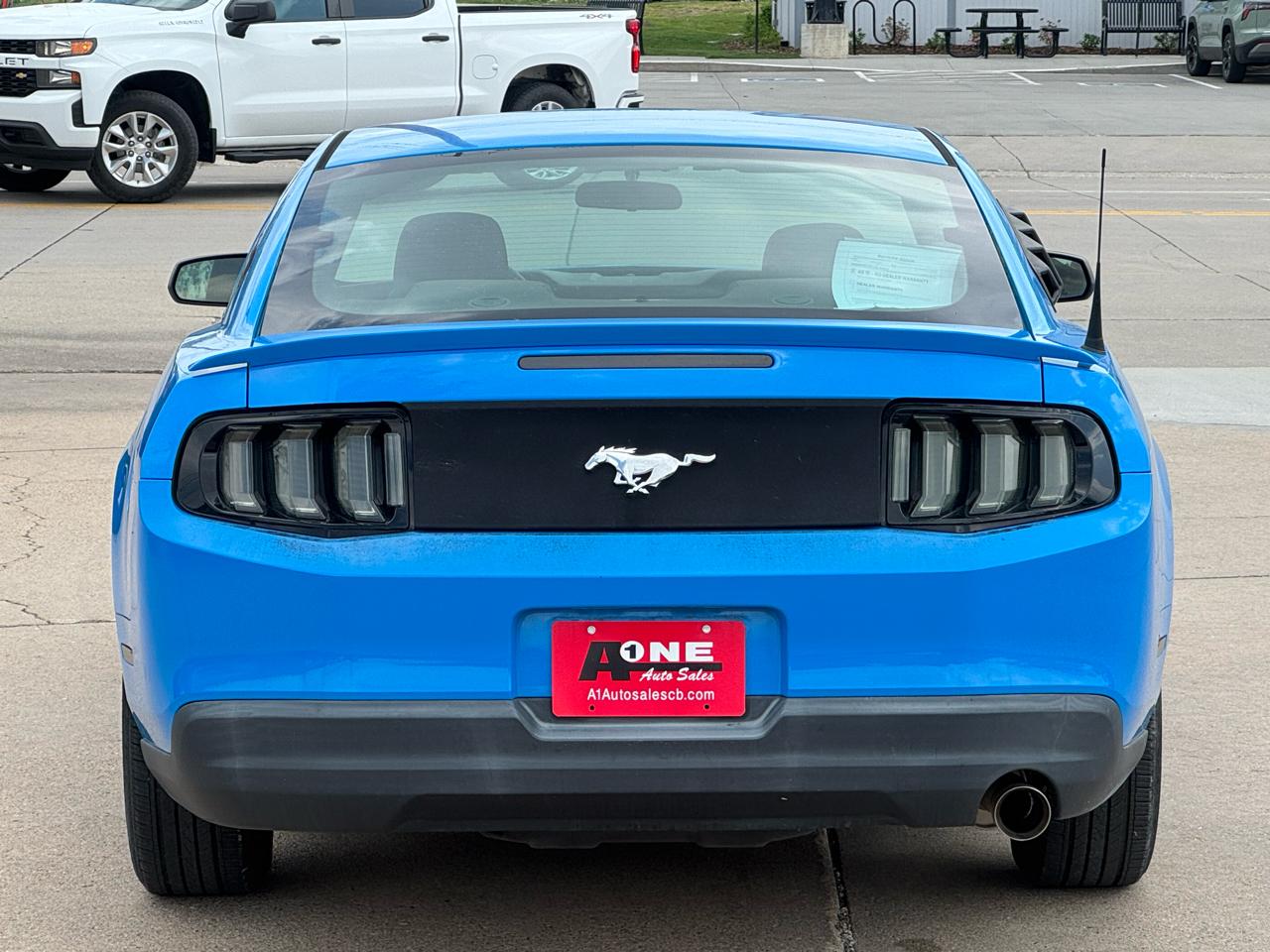 Ford Mustang 2dr Cpe V6 2010