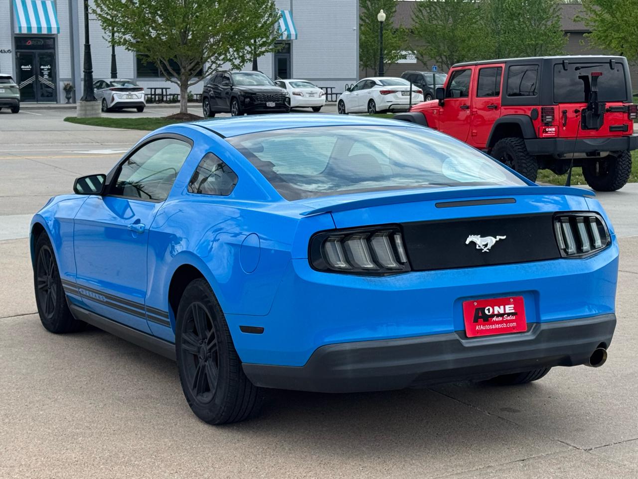 Ford Mustang 2dr Cpe V6 2010