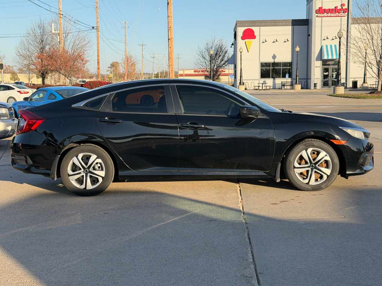 Honda Civic Sedan 4dr CVT LX 2016