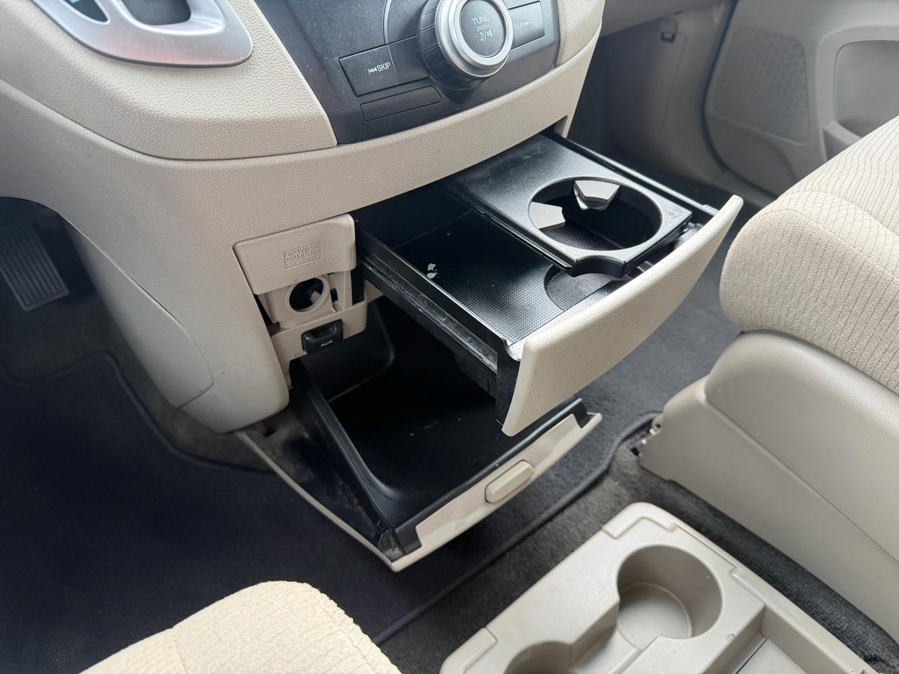 Honda Odyssey 5dr LX 2011