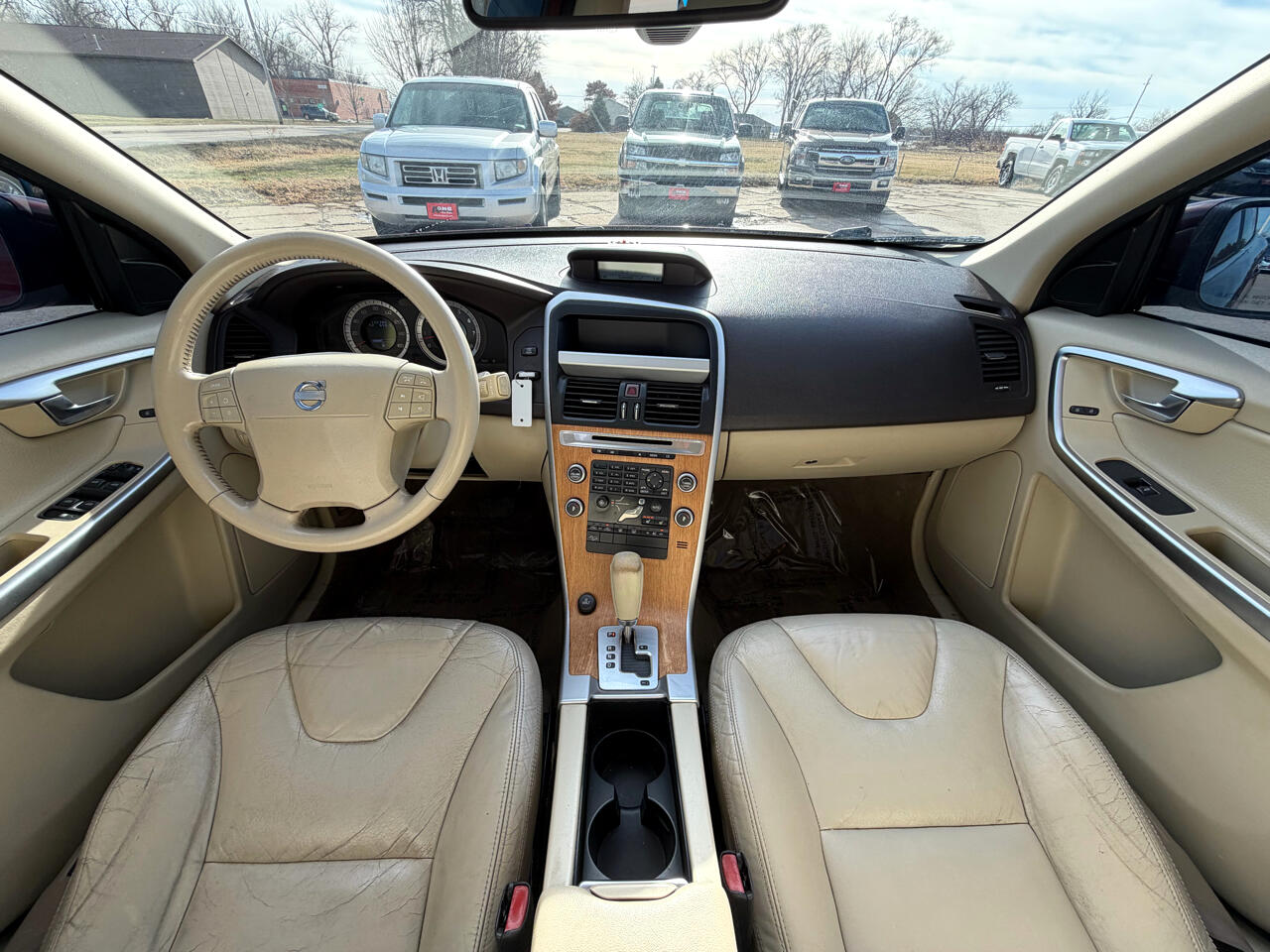 Volvo XC60 AWD 4dr 3.0T 2010