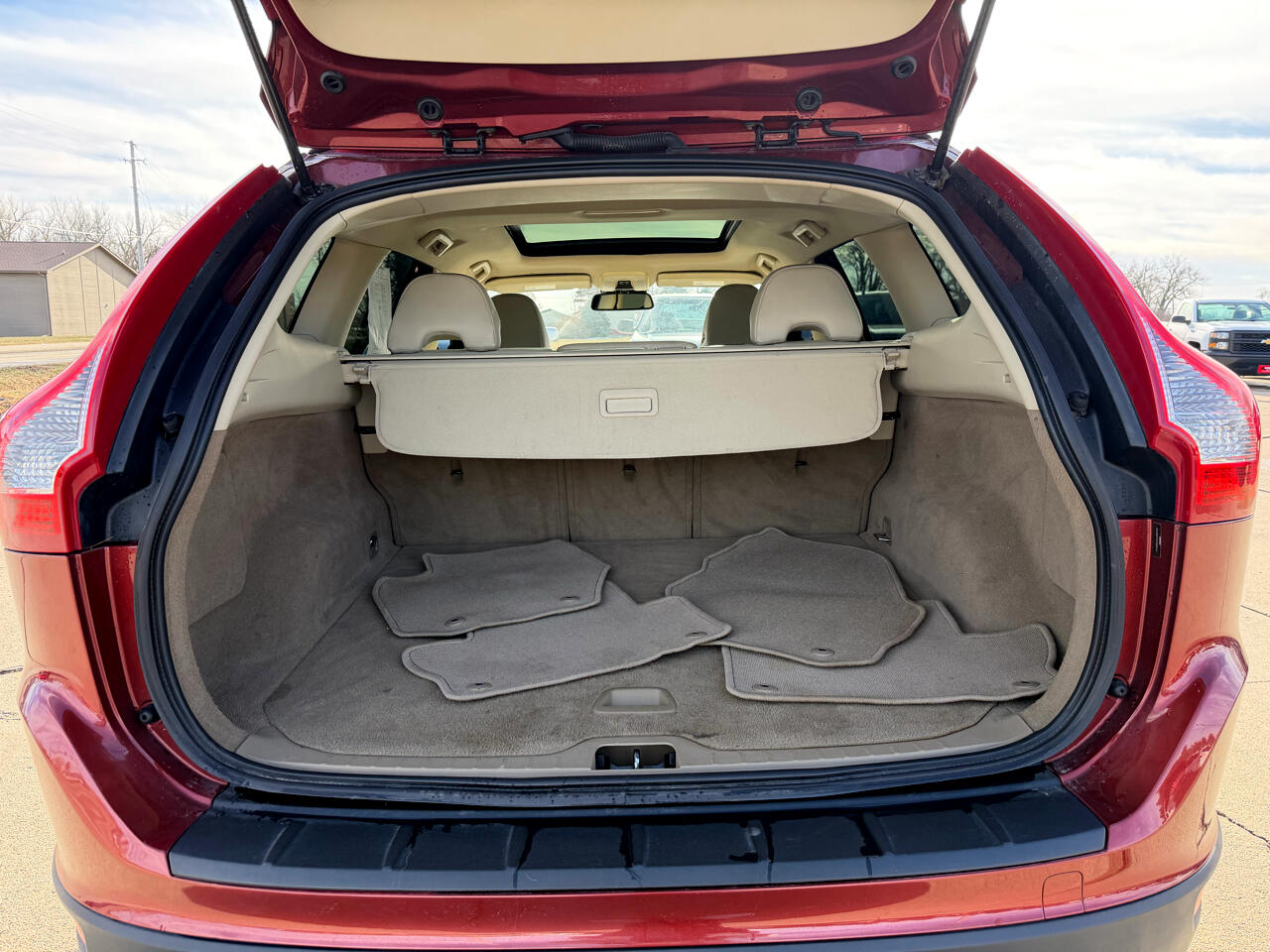 Volvo XC60 AWD 4dr 3.0T 2010