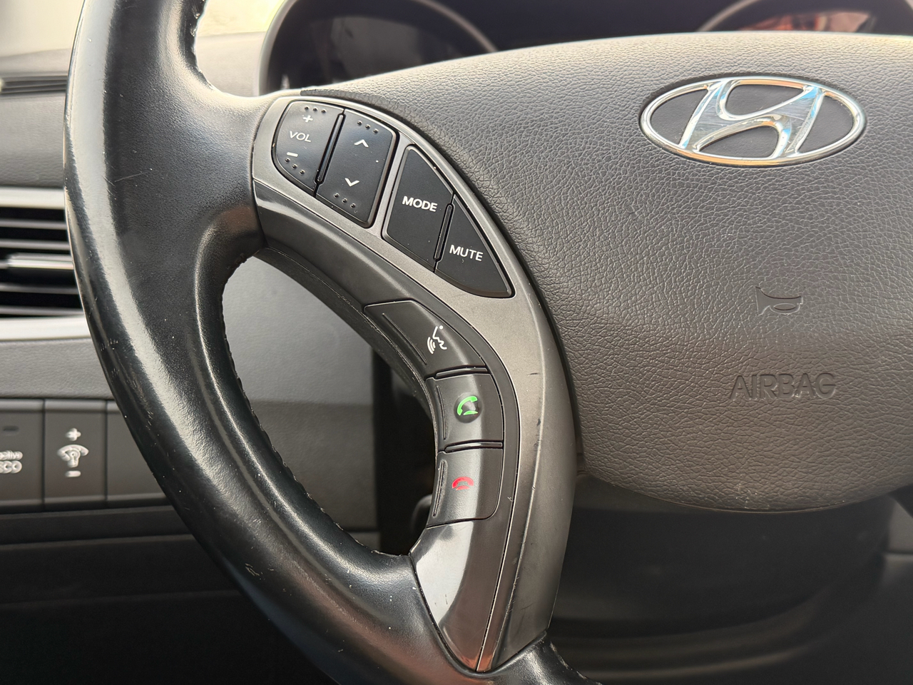 Hyundai Elantra 4dr Sdn Auto Limited (Alabama Plant) 2014