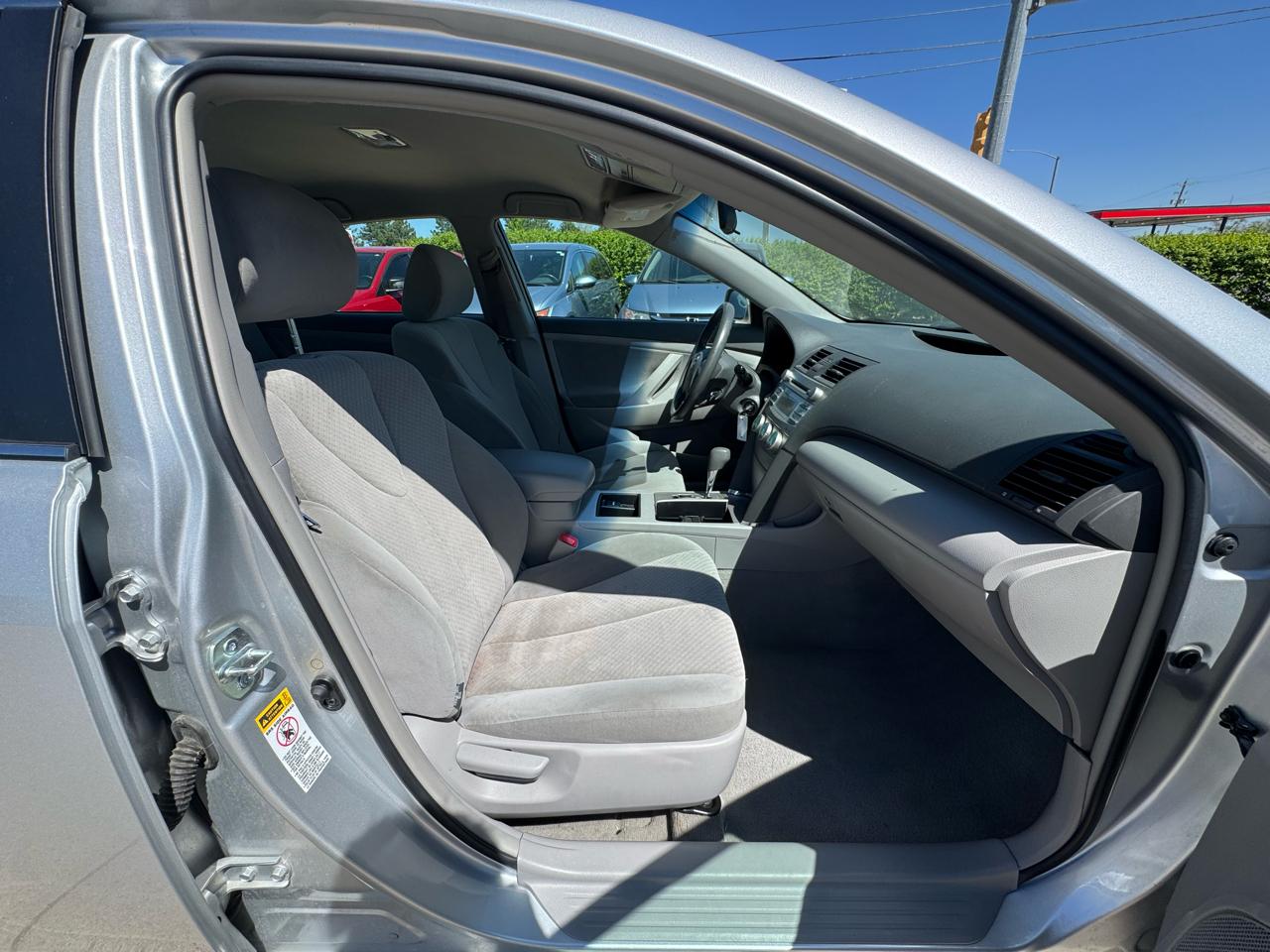 Toyota Camry 4dr Sdn I4 Auto XLE (Natl) 2007
