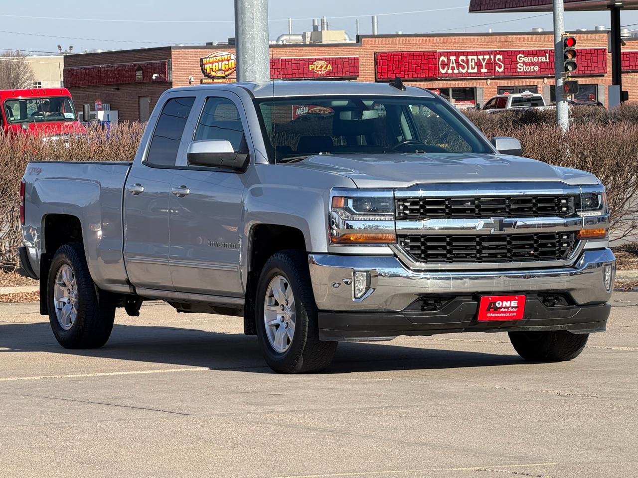 Chevrolet Silverado 1500 4WD Double Cab 143.5" LT w/1LT 2017