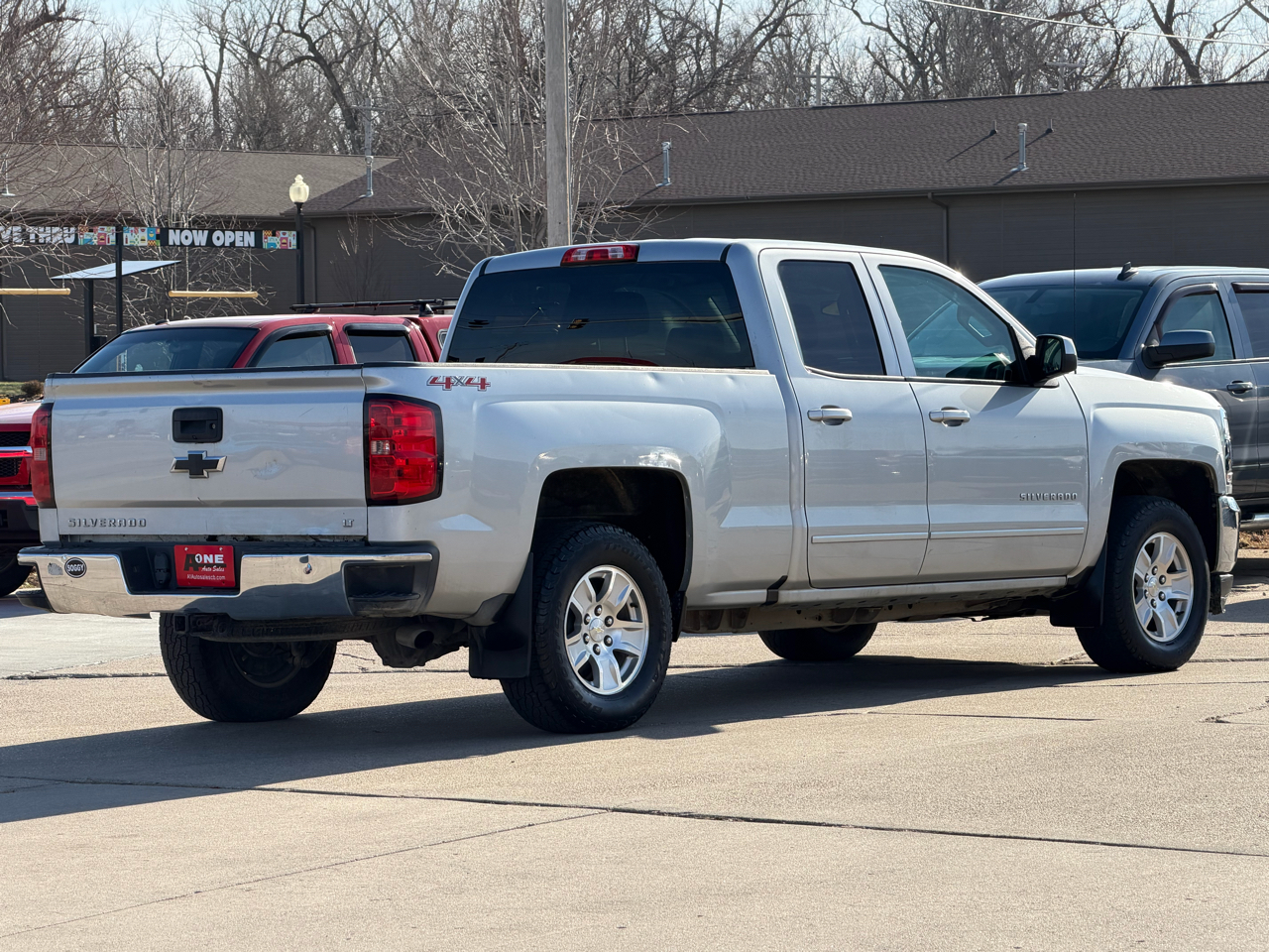 Chevrolet Silverado 1500 4WD Double Cab 143.5" LT w/1LT 2017