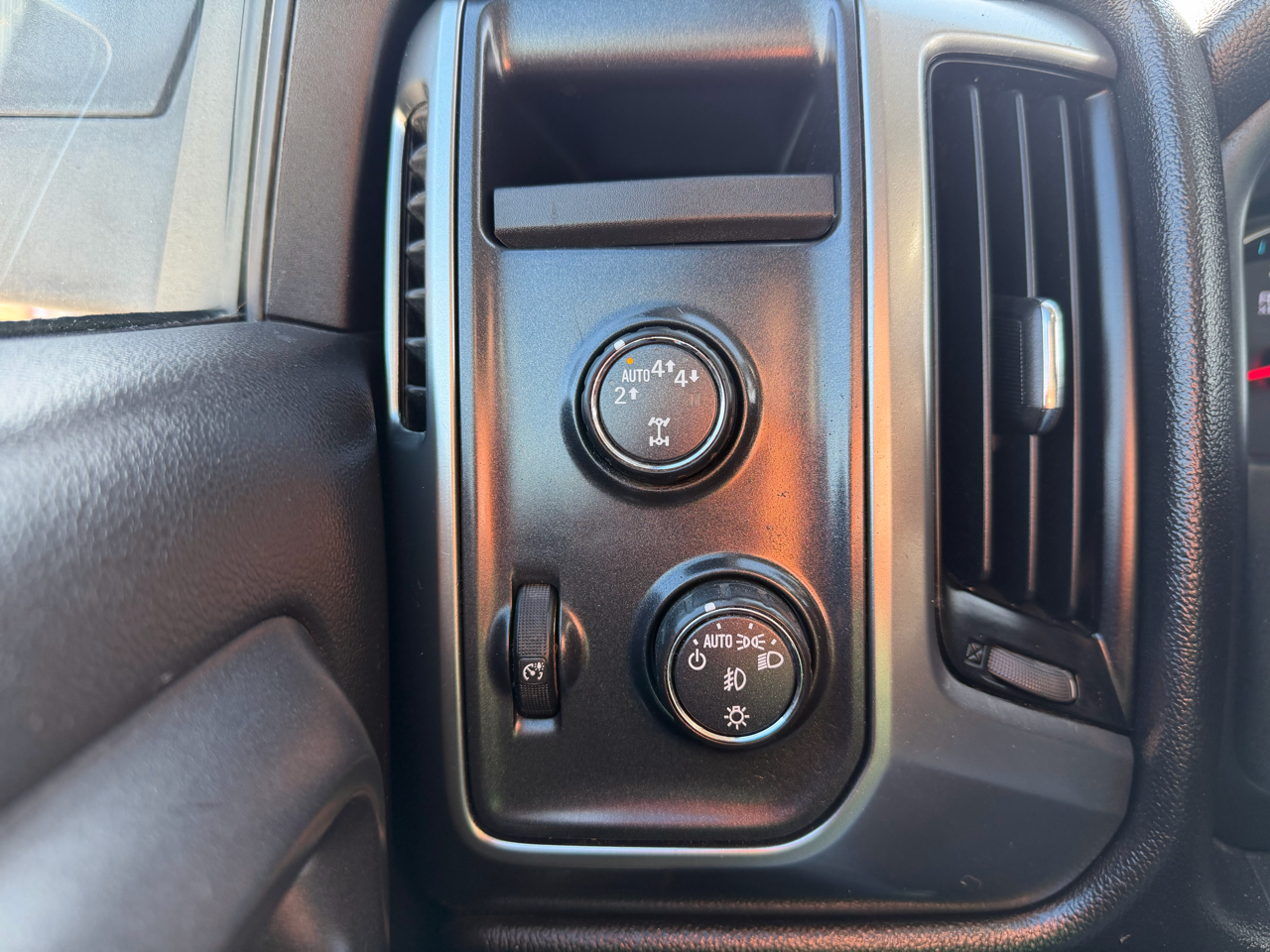 Chevrolet Silverado 1500 4WD Double Cab 143.5" LT w/1LT 2017