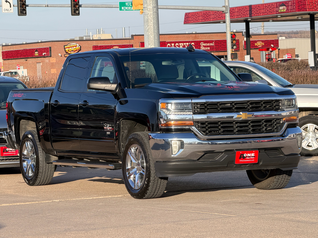 Chevrolet Silverado 1500 2WD Crew Cab 143.5" LT w/1LT 2017