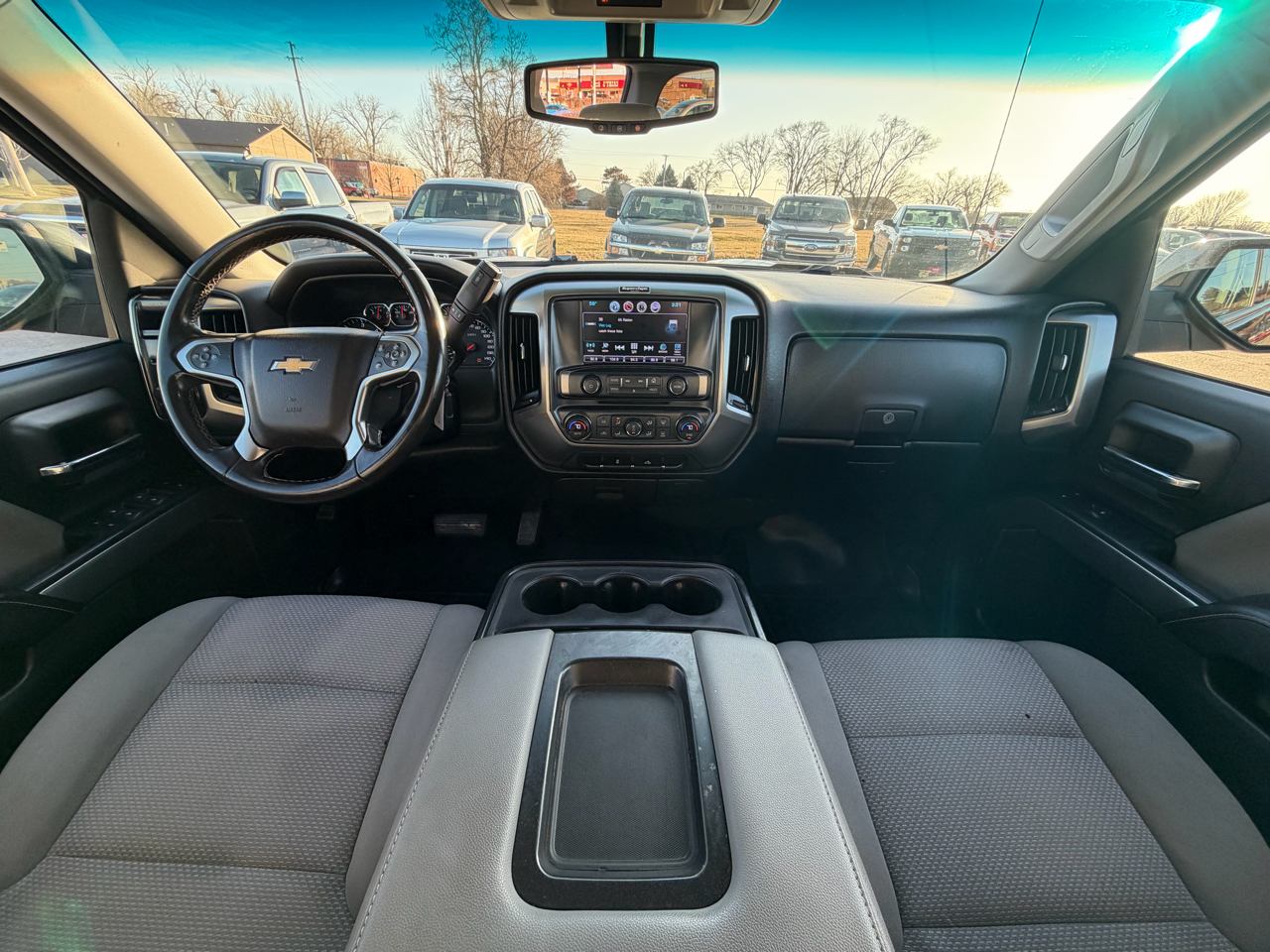 Chevrolet Silverado 1500 2WD Crew Cab 143.5" LT w/1LT 2017