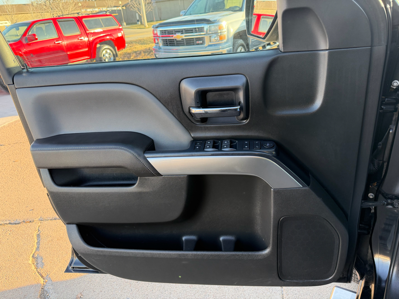 Chevrolet Silverado 1500 2WD Crew Cab 143.5" LT w/1LT 2017