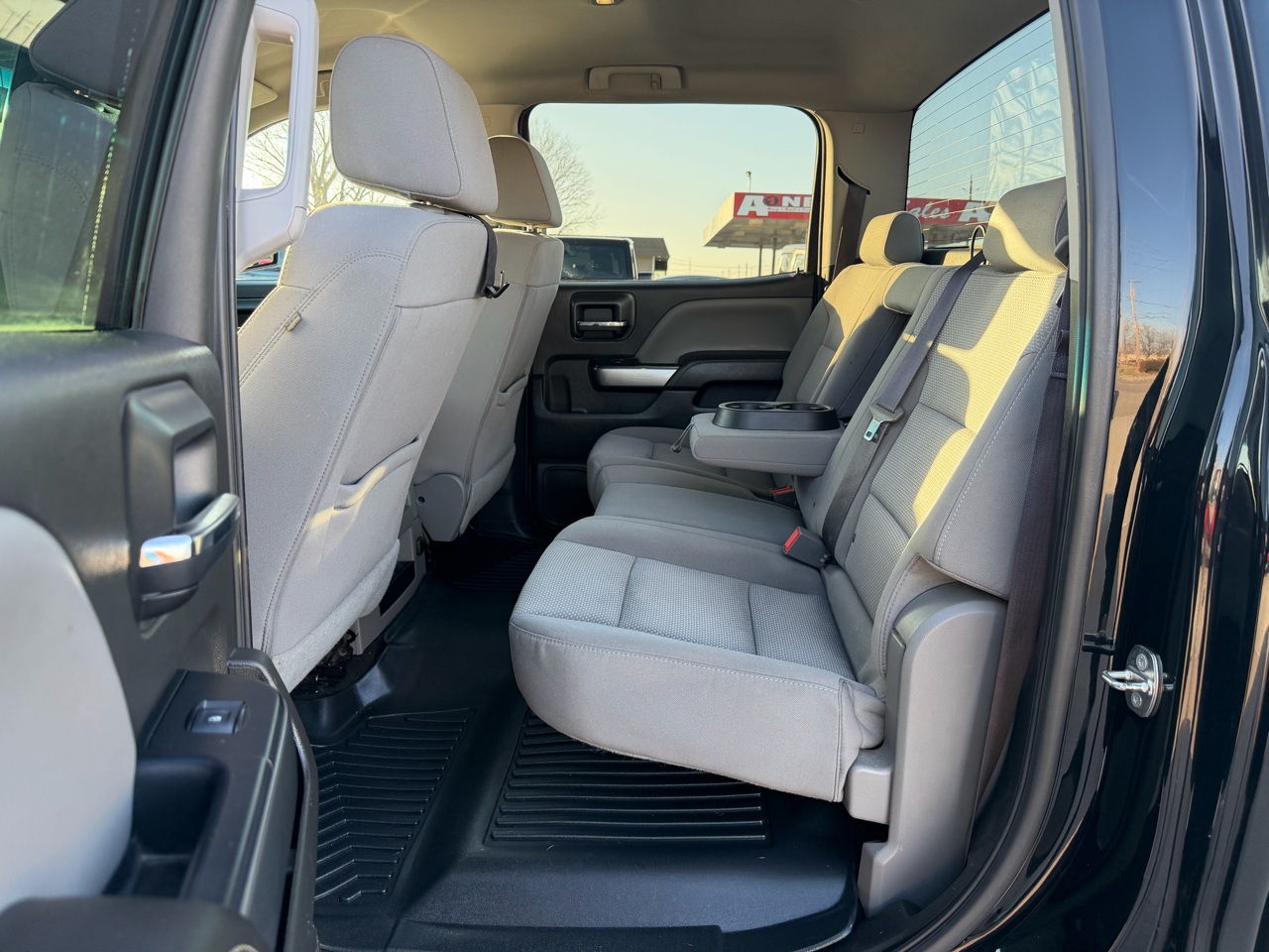 Chevrolet Silverado 1500 2WD Crew Cab 143.5" LT w/1LT 2017