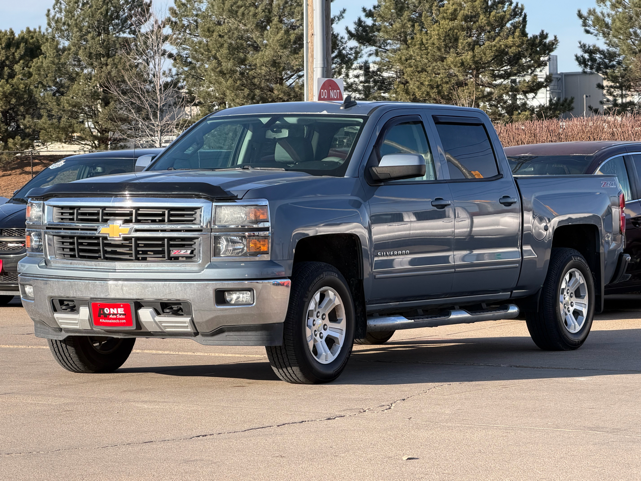 Chevrolet Silverado 1500 4WD Crew Cab 143.5" LT w/2LT 2015