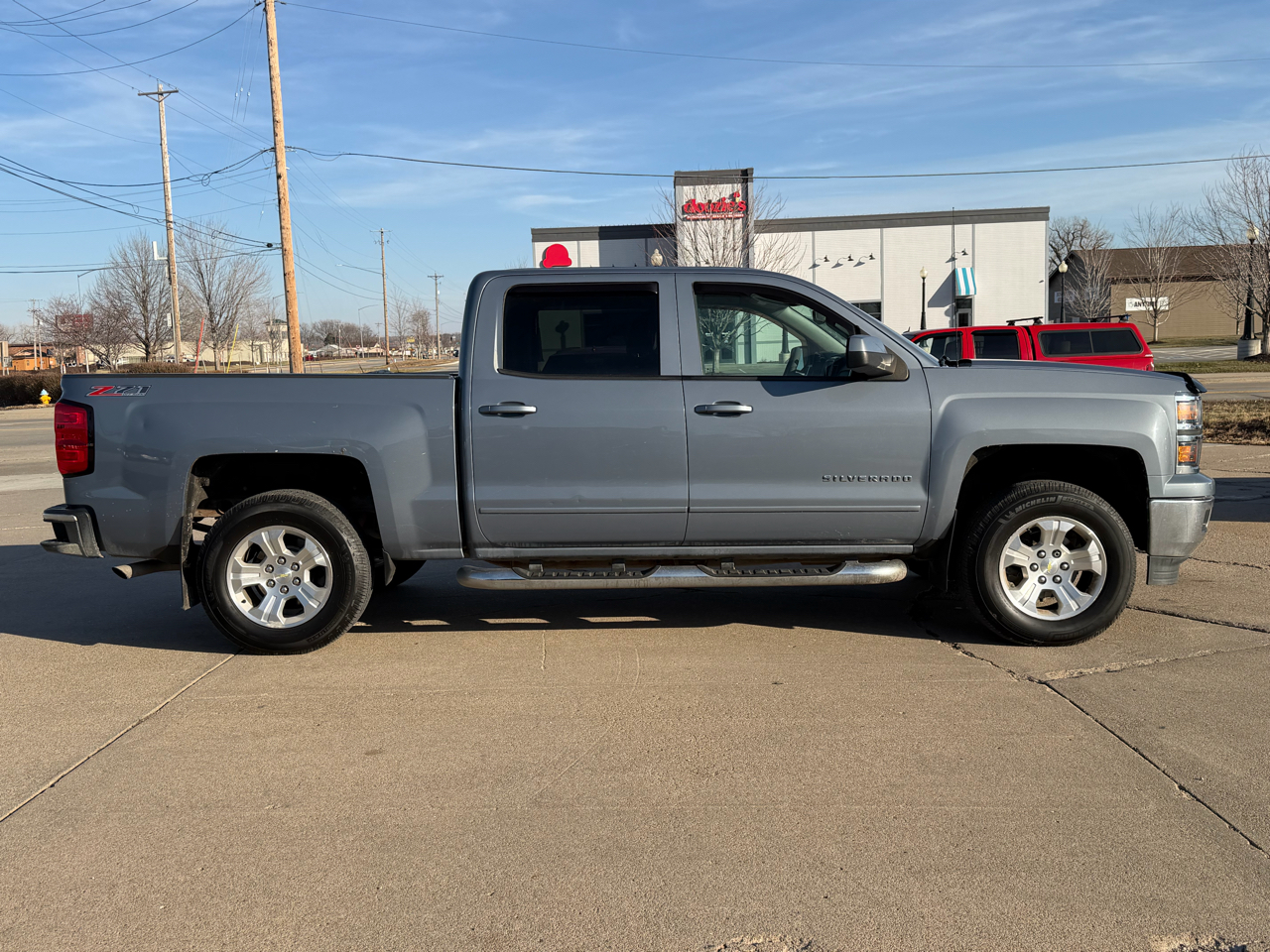 Chevrolet Silverado 1500 4WD Crew Cab 143.5" LT w/2LT 2015