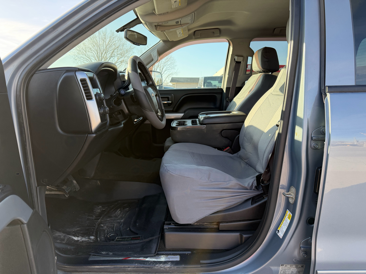 Chevrolet Silverado 1500 4WD Crew Cab 143.5" LT w/2LT 2015