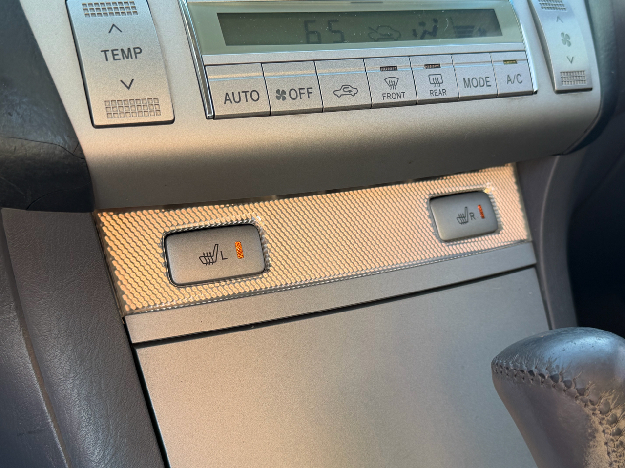 Toyota Camry Solara 2dr Cpe SLE V6 Auto (Natl) 2006