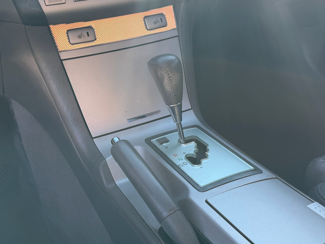 Toyota Camry Solara 2dr Cpe SLE V6 Auto (Natl) 2006